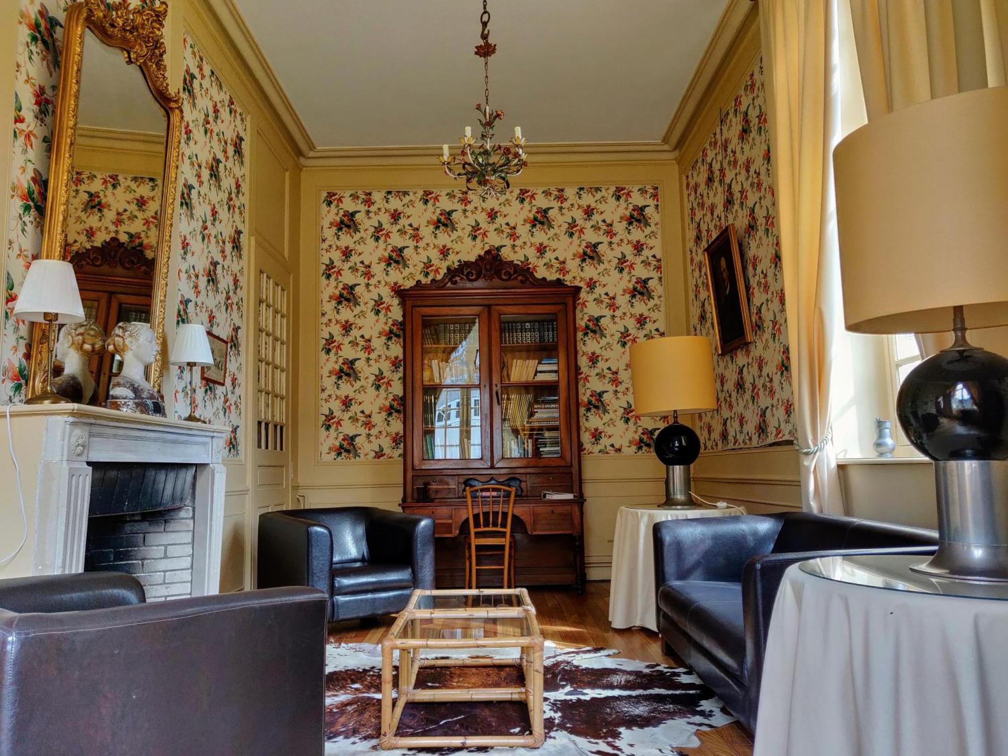 Holiday Home Chateau De Bouceel Mont Saint Michel Vergoncey Номер фото